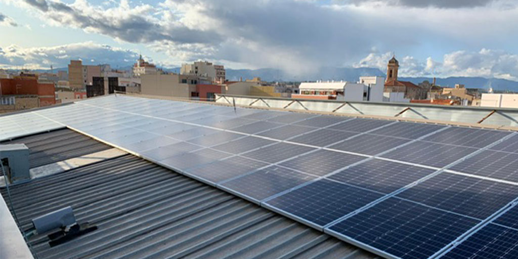 OTP invierte en "Energía limpia", dentro de su plan de sostenibilidad en responsabilidad social corporativa