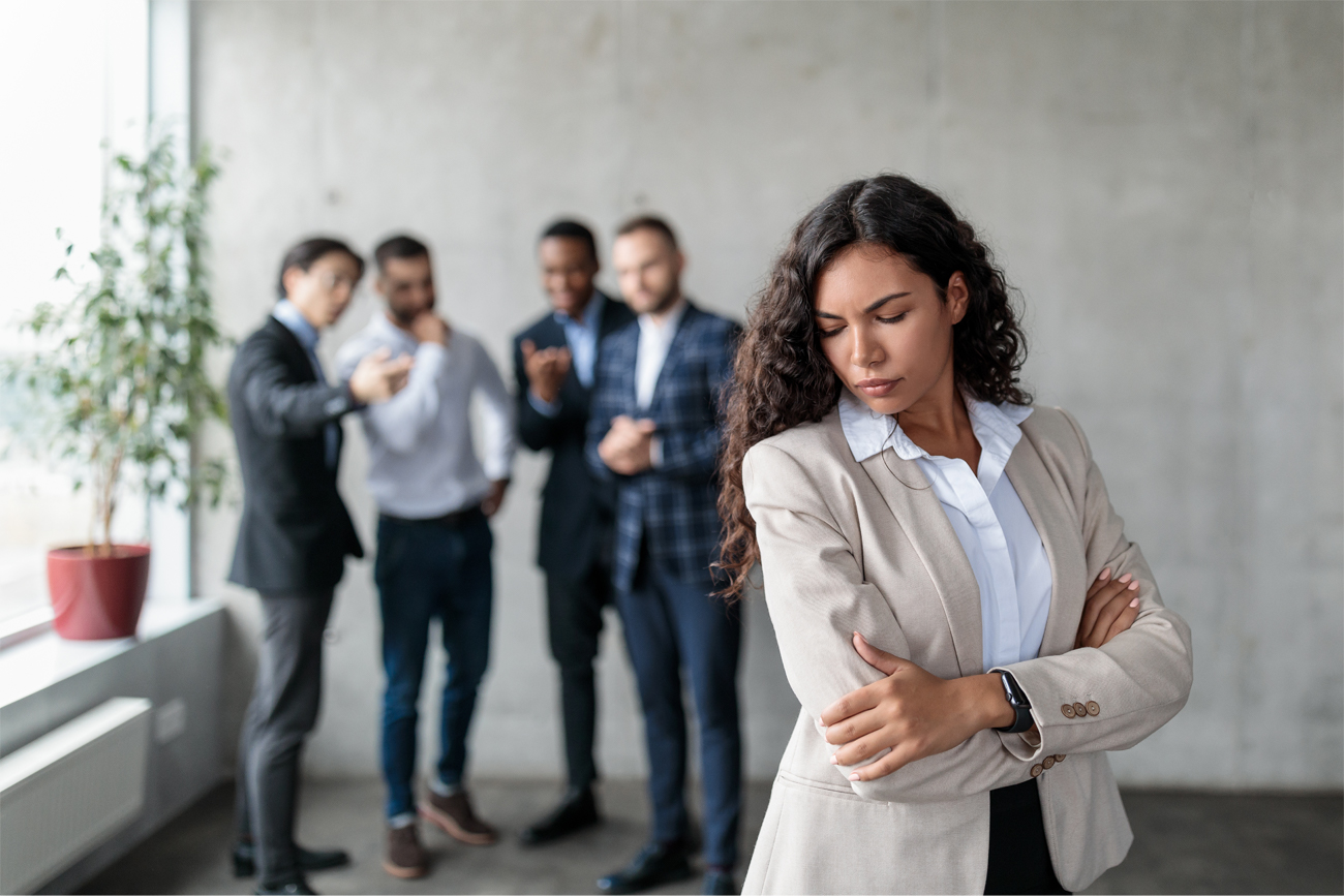 El impacto oculto del acoso laboral en el bienestar emocional 